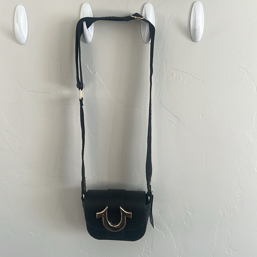 Purse - Picture 2 of 7